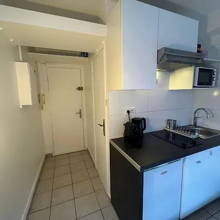 Apartment Little Parisian Hideaway For Two - Smart Base *